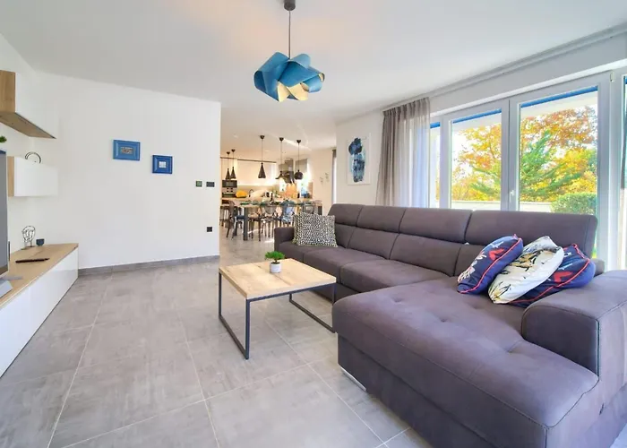 Valle By Interhome Vikendica